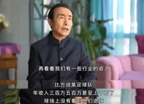 可让他没想到的是，叶辰竟然直接冲他招了招手，开口道：咱们赶紧走。